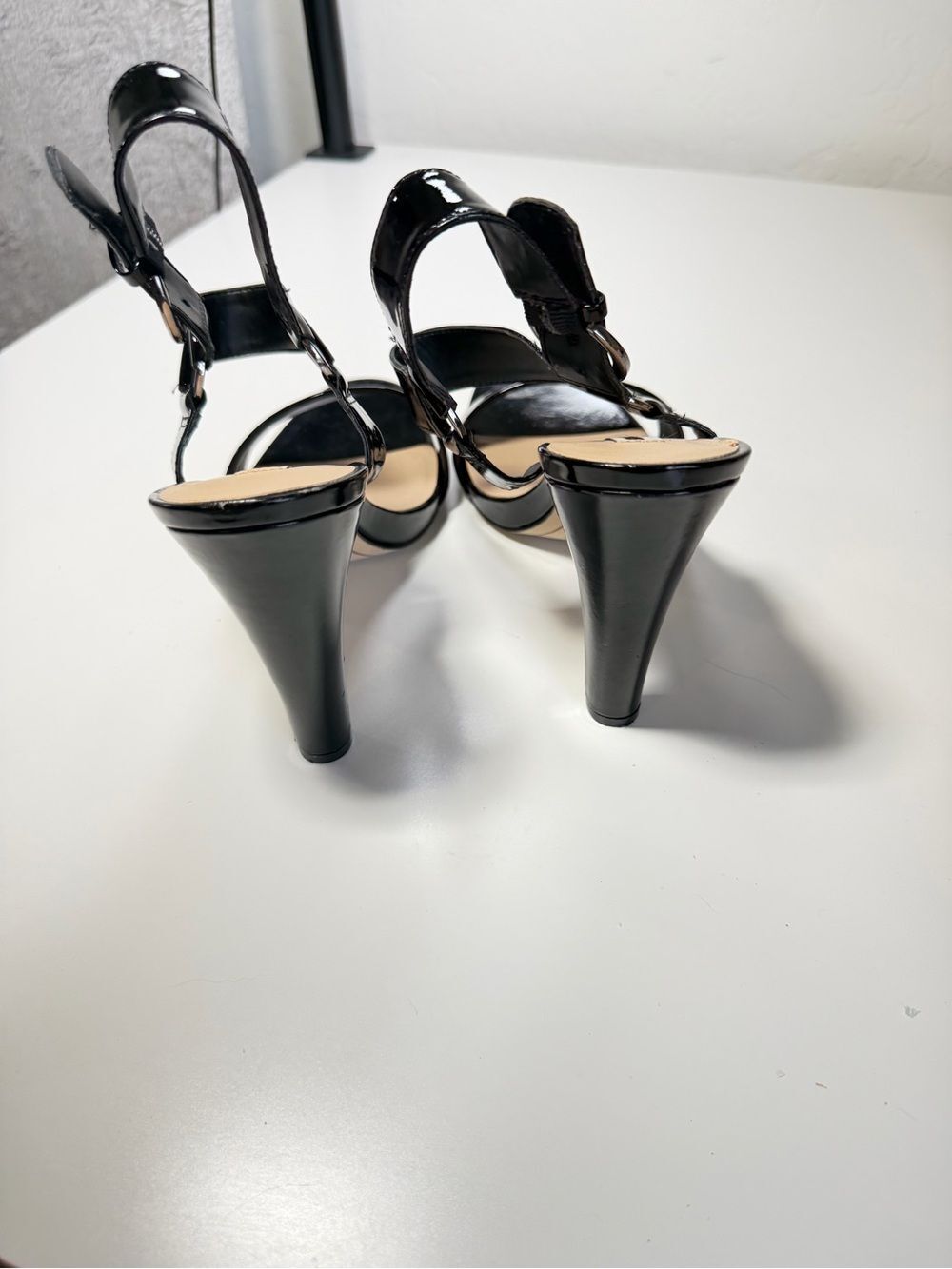 Karl Lagerfeld Paris Cieone heeled sandals 11M - Picture 6 of 7